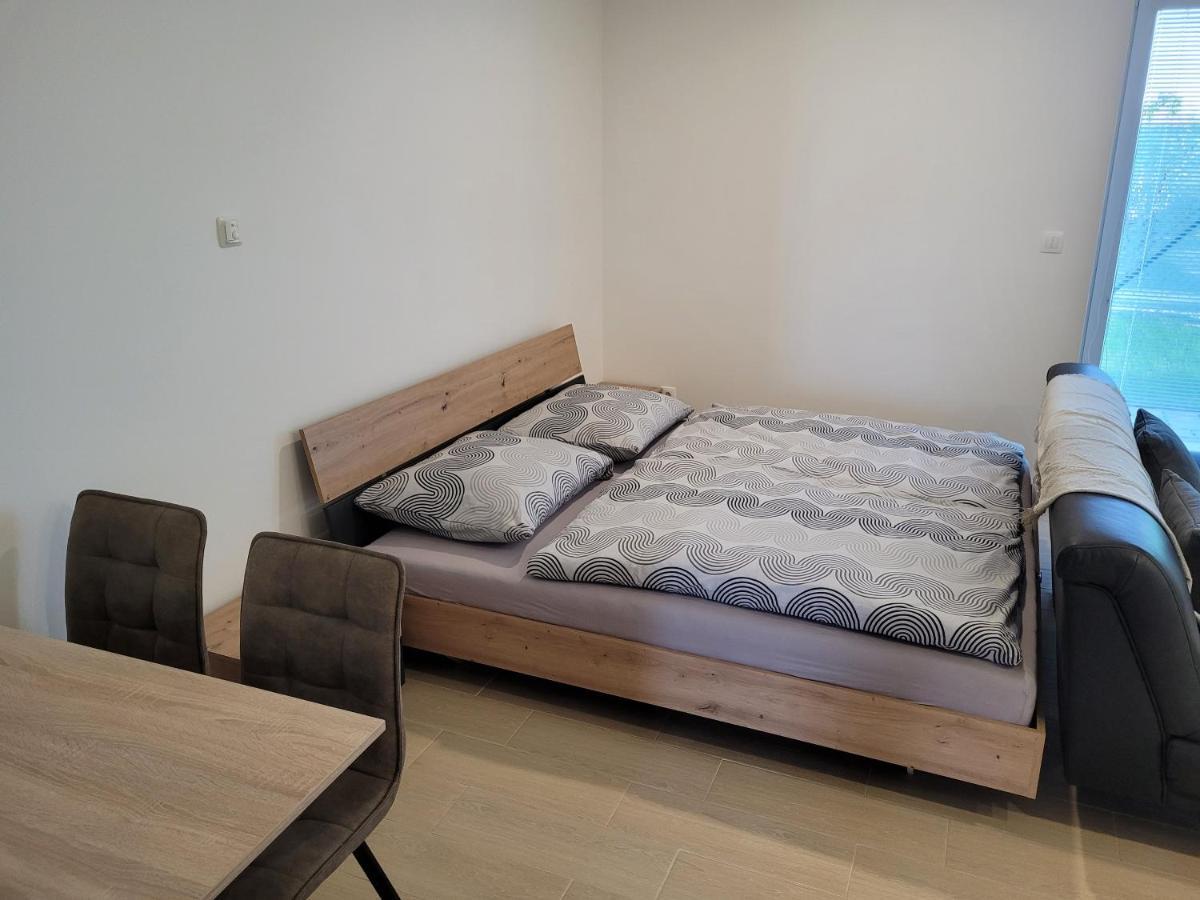 Apartman Neva Galanta Dış mekan fotoğraf